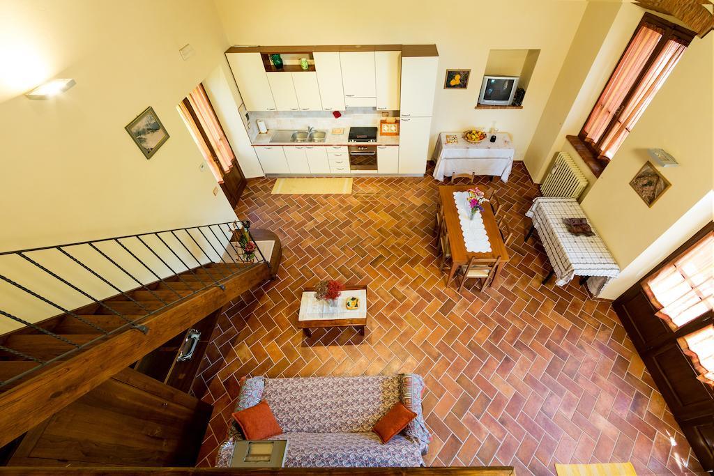 Casale Vacanze Il Granaio Cortona Kamer foto