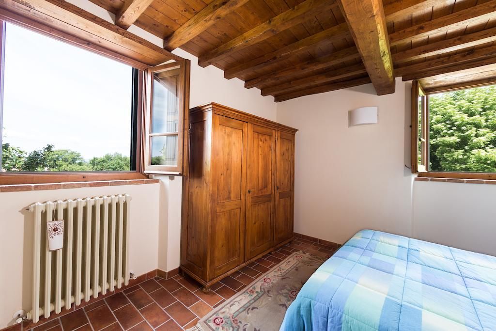 Casale Vacanze Il Granaio Cortona Kamer foto